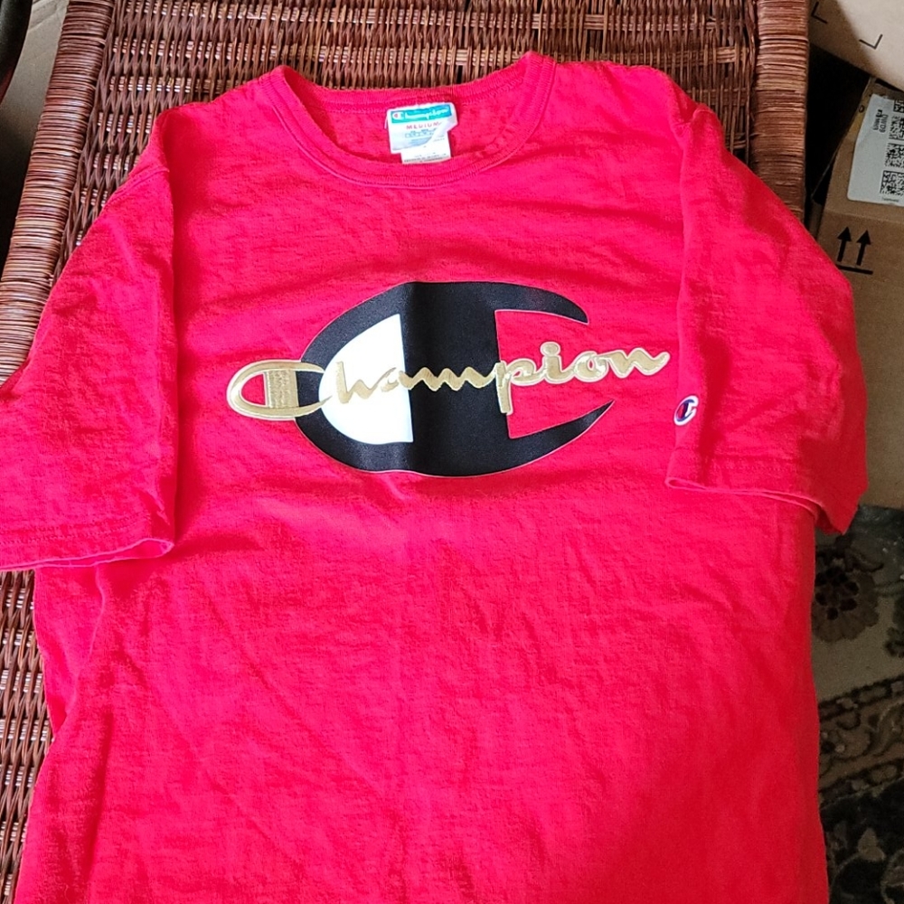 Champion Unisex Shirt